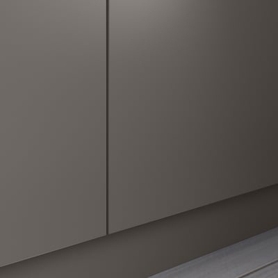 Grauer, moderner PAX-Kleiderschrank mit schlanken, flachen Oberflächen und minimalistischem Design.