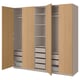 Ein PAX-Kleiderschrank aus Holz mit offenen Türen, in denen Regale, Schubladen und Fächer ausgestellt sind.