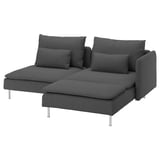 Graues Sektionssofa SÖDERHAMN mit weichen Kissen, das sich durch ein modernes, flaches Design mit klaren Linien und einem stilvollen, luftigen Look auszeichnet.