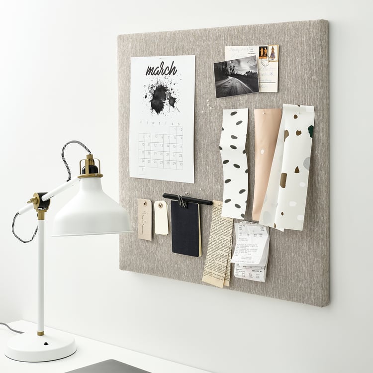 SVENSÅS Notiztafel mit Pins, beige, 60x60 cm - IKEA Österreich