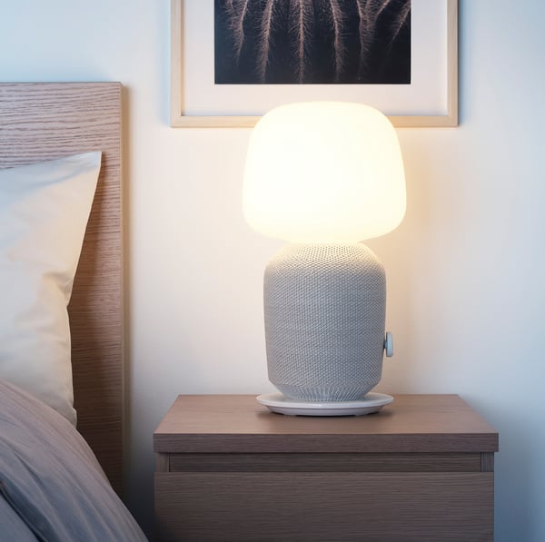 Symfonisk Tischleuchte Mit Wifi Speaker Weiss Ikea Osterreich