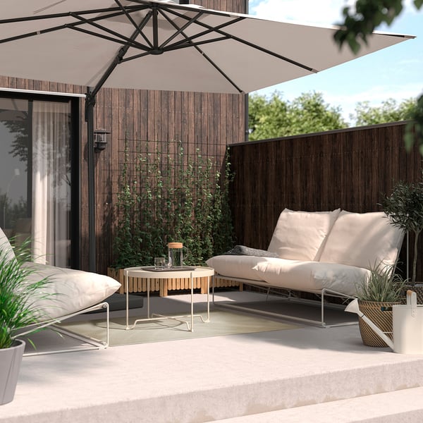 FULLMAKT outdoor rug, neutral, durable polyester, ideal for dining areas.