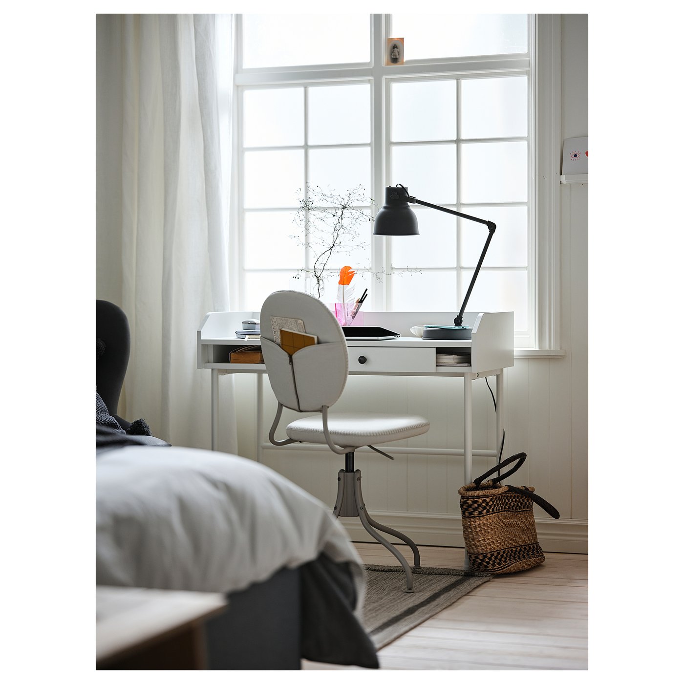 【新品未使用】ikea HAUGA デスク HAUGA desk, white, 100x45 cm - IKEA Austria