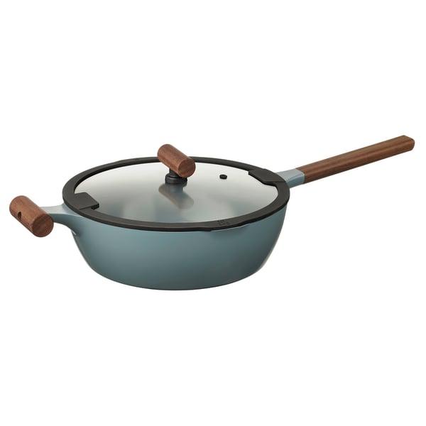 KLIPPFISK sauté pan in grey-turquoise with wooden handles and glass lid. Modern, non-stick, round shape, energy-efficient.