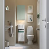 Modern bathroom with NORSÄLVEN wall cabinet: minimal, practical, storage & decor.