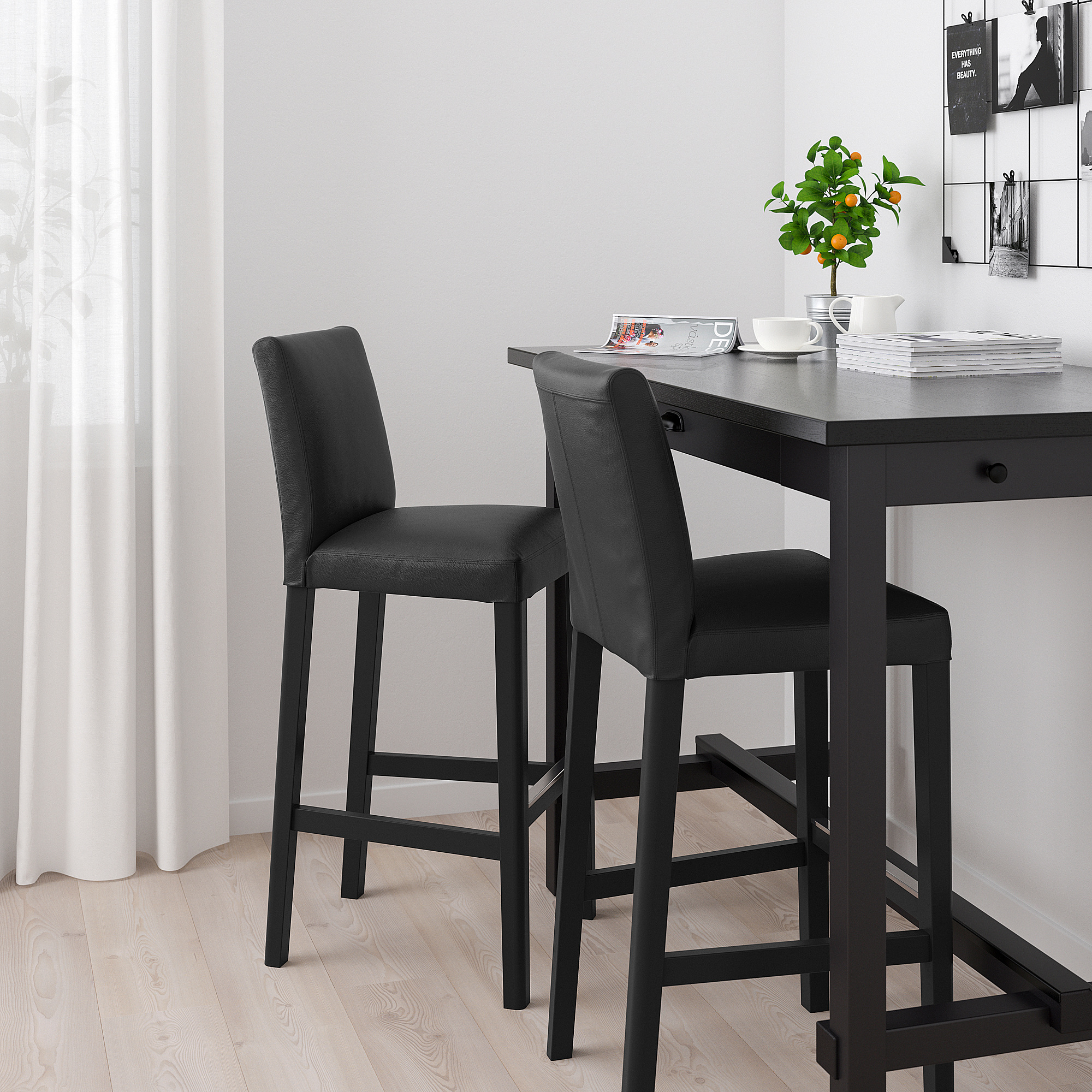 BERGMUND Bar stool with backrest, black/Glose black, 75 cm