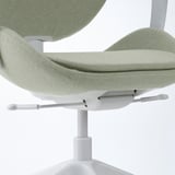 HATTEFJÄLL Office chair with armrests, Gunnared light green/white