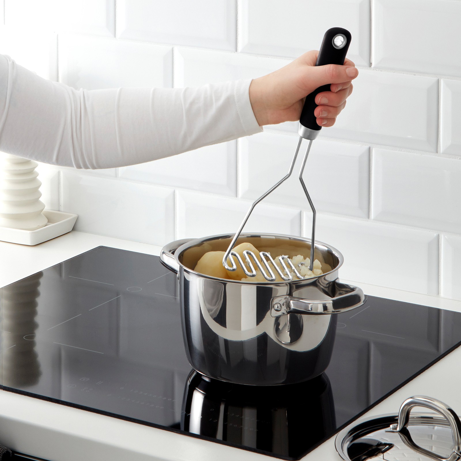 IKEA 365+ HJÄLTE Potato masher, stainless steel, black IKEA