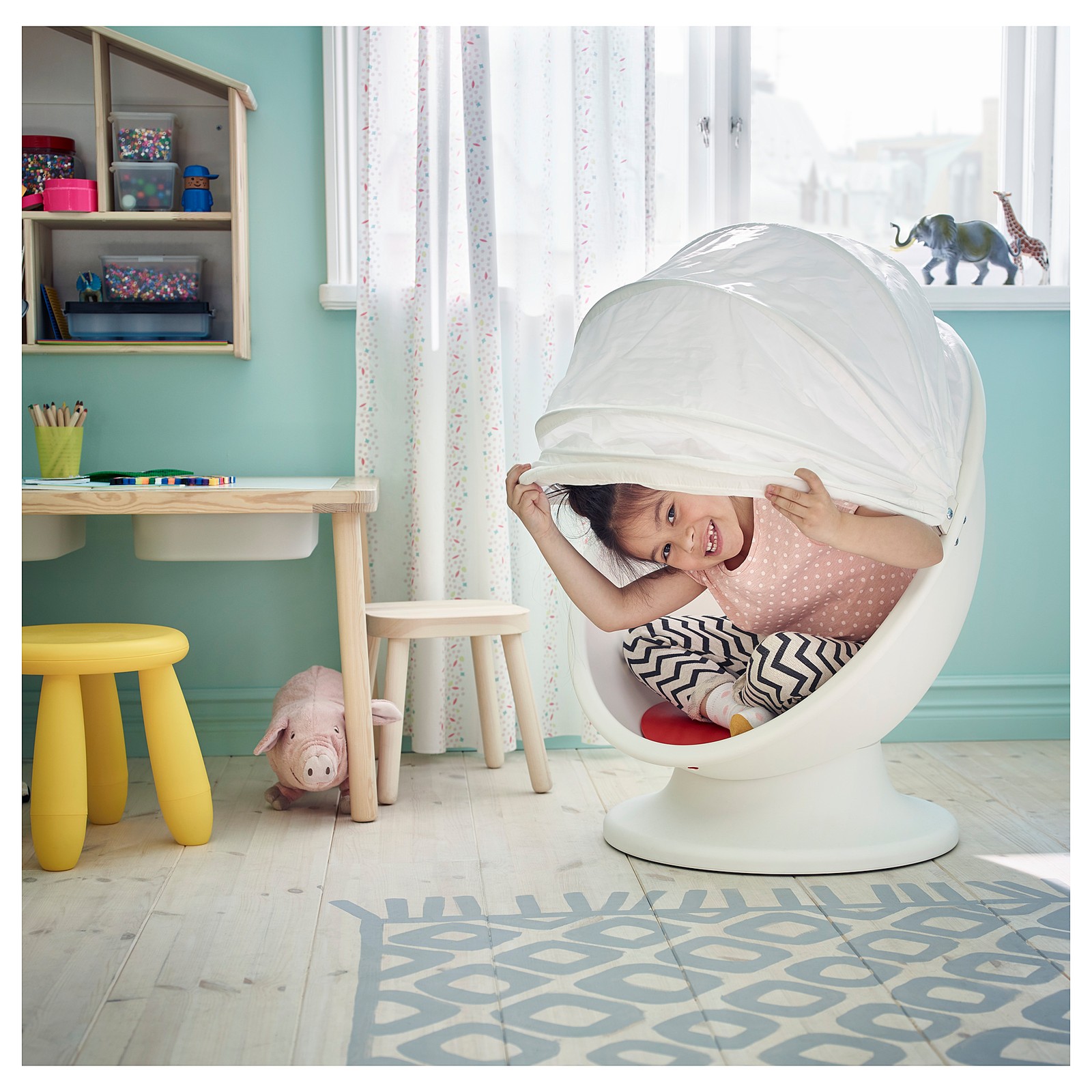 IKEA PS LÖMSK Swivel armchair, white, red - IKEA