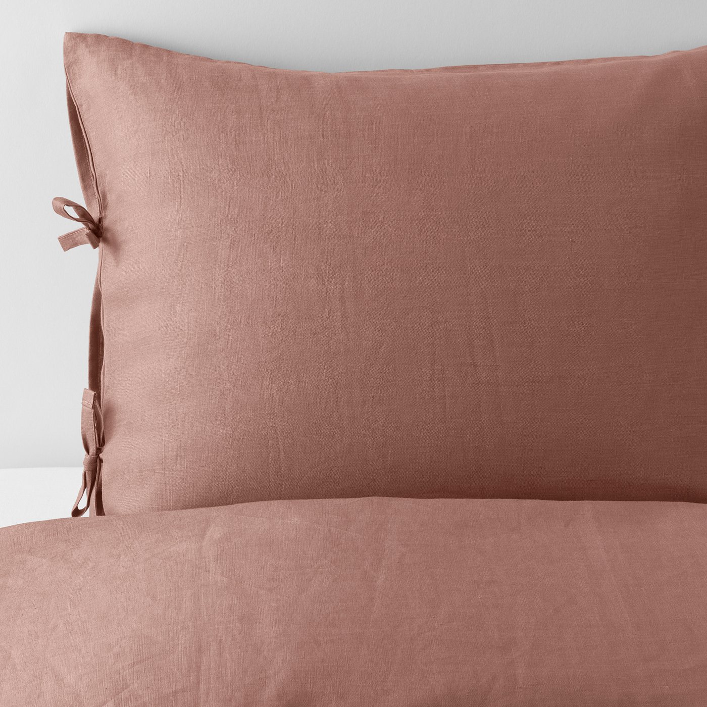 ikea pink pillow