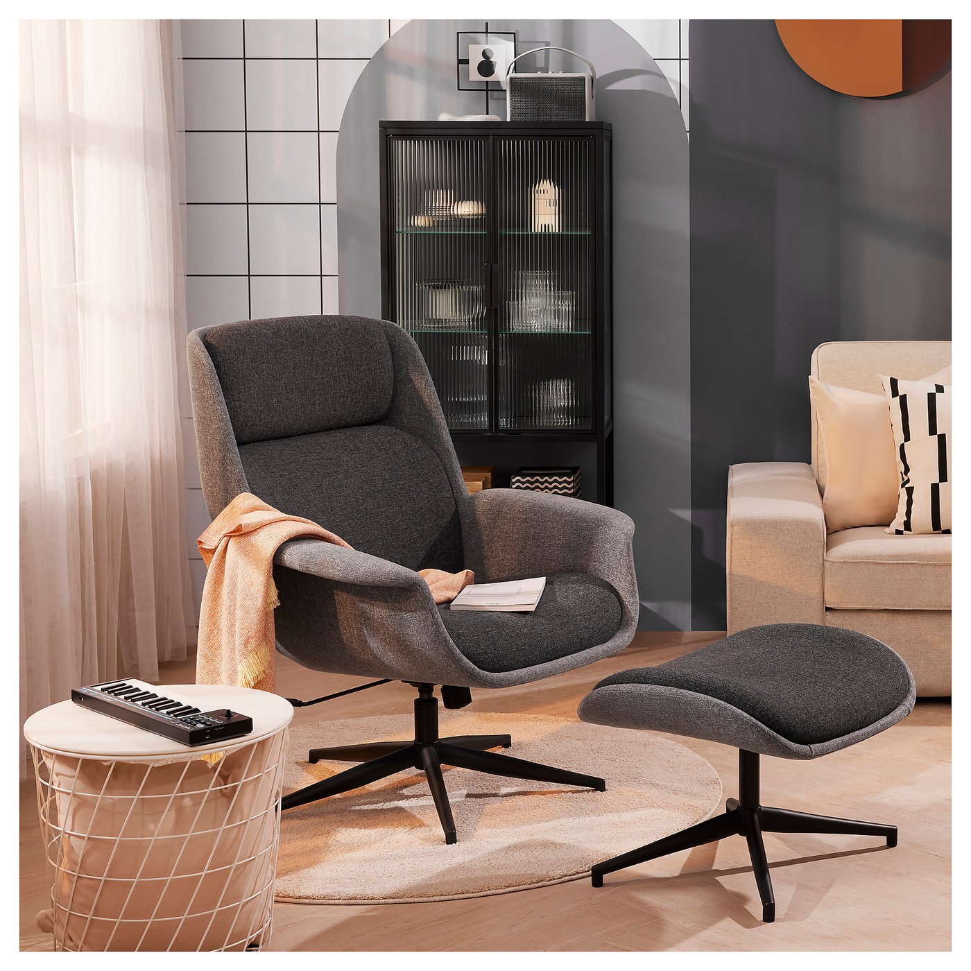ÄLEBY swivel armchair, Gunnared medium grey/dark grey IKEA Belgium