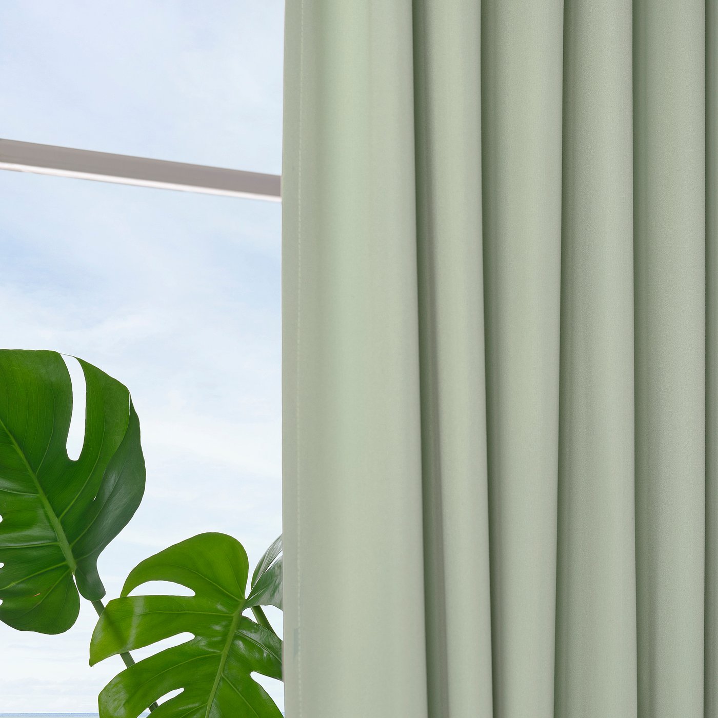 BENGTA block-out curtain, 1 piece, green/with heading tape