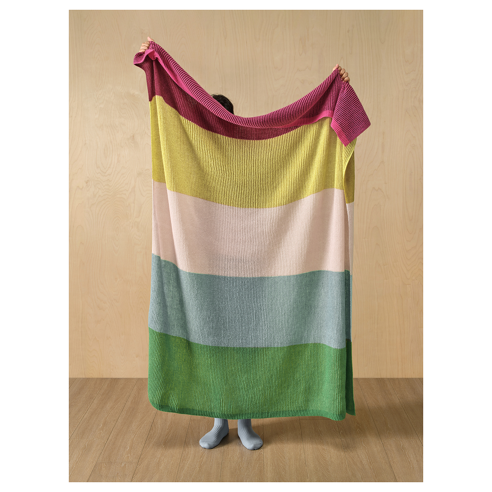 Colourful MARGOSATRÄD blanket. Pink, green, grey stripes. Recycled polyester, soft.