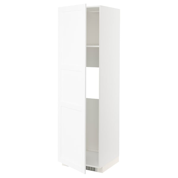White METOD kitchen cabinet with adjustable shelf and reversible door.