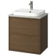 Meuble de salle de bain moderne, effet chêne brun, évier mural semi-encastré, design épuré.