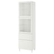 Armoire blanche Ikea BESTÅ : présentoir haut, mince et blanc avec portes en verre et tiroirs inférieurs pour le rangement.