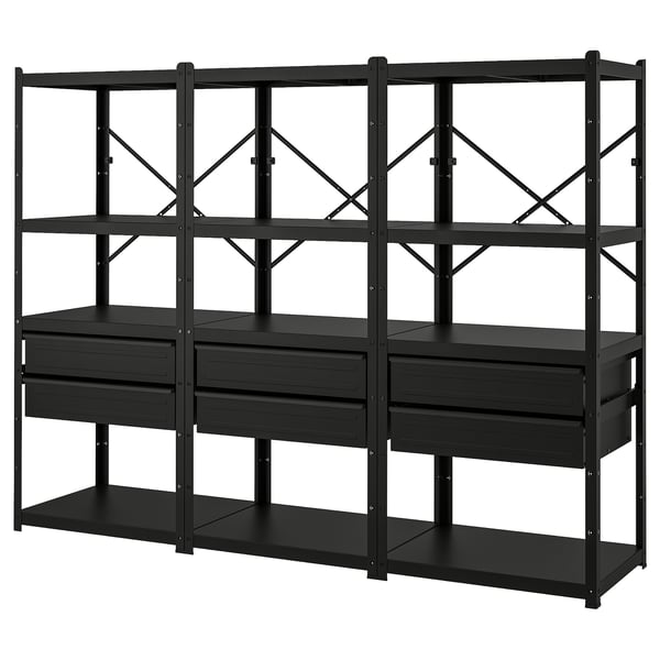Une étagère de rangement en métal noir nommée BROR avec des tiroirs en bois, adaptée à diverses pièces.