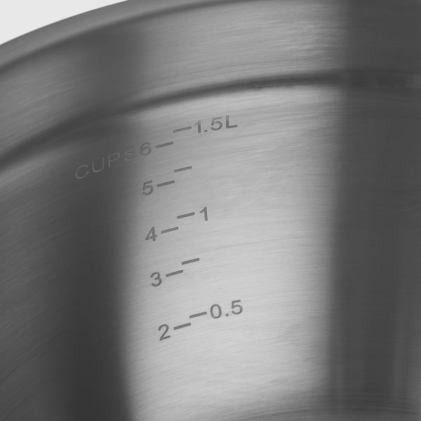 Les mesures gravées à l’intérieur du bol en acier inoxydable indiquent la quantité, assurant une utilisation précise et un nettoyage facile.
