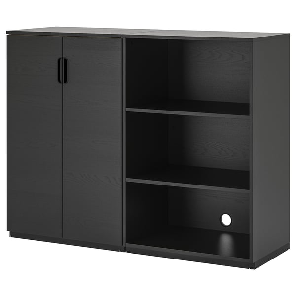 Armoire de bureau gris foncé GALANT avec rangement ouvert et fermé, étagères réglables et sortie de cordon.