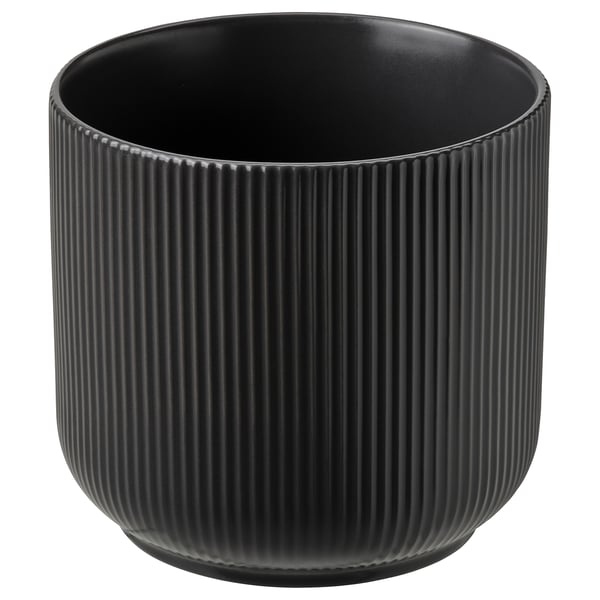 Poterie noire rainurée