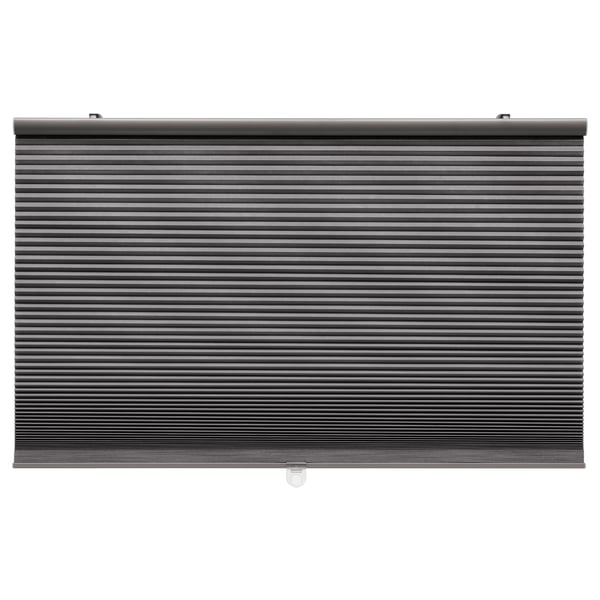 Un store cellulaire noir assombrissant HOPPVALS, doté d’un design rectangulaire élégant avec des lames horizontales, monté sur un fond blanc.