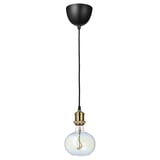 Cette image montre une lampe suspendue avec une coupelle de plafond noire, une douille dorée et une ampoule décorative en forme de bulle.
