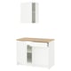 Ensemble de cuisine KNOXHULT en blanc avec plan de travail en chêne, design moderne, armoires murales et basses avec portes vitrées.