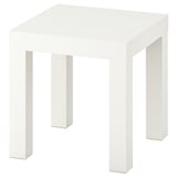 Table d’appoint LACK blanche, forme carrée, design minimaliste, panneaux de fibres et de particules robustes.