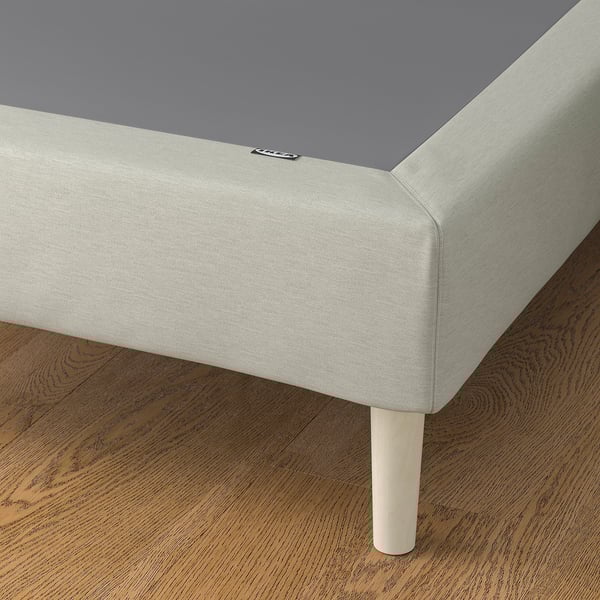 LYNGÖR Sommier tapisser à lattes, pieds et tête de lit inclus/Knisa beige clair, 140x200 cm