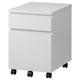 Armoire MALM blanche avec tiroirs sur roulettes, design élégant et minimaliste pour une mobilité et un rangement faciles.