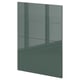 Panneau d’armoire de cuisine moderne brillant, gris-vert au design élégant.