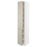 Armoire de cuisine METOD en beige. Haut, étroit, blanc avec deux étagères réglables. Deux portes beiges amovibles. Design moderne et minimaliste.