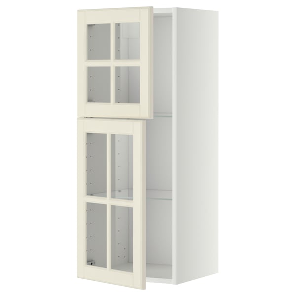 Armoire de cuisine METOD avec portes en verre blanc cassé, bords biseautés, étagères réglables.