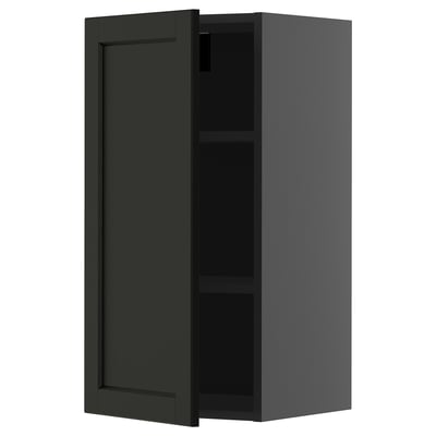 Armoire de cuisine noire moderne avec une étagère réglable, murale, de forme carrée, design minimaliste.