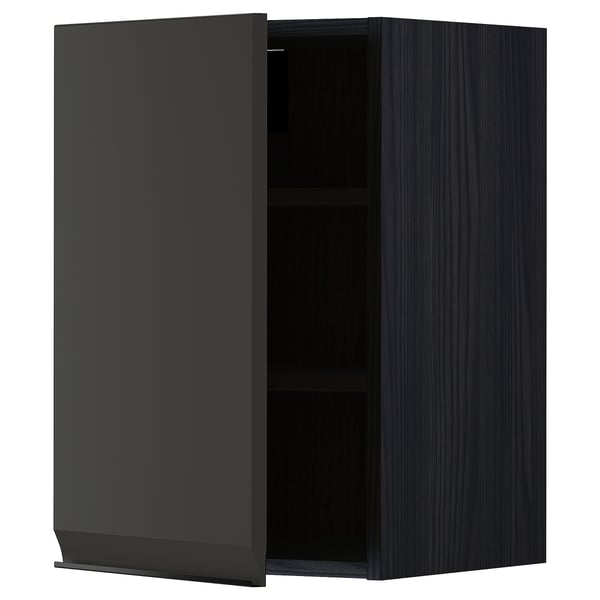 Armoire de cuisine METOD en noir mat avec étagère réglable et poignée intégrée.
