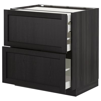 Armoire de cuisine noire avec tiroirs ouverts, finition en bois foncé, forme carrée, design traditionnel.