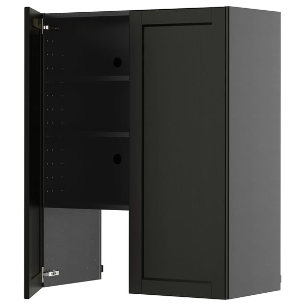 Armoire murale de cuisine noire avec étagères réglables, design moderne, avec portes en bois biseautées teintées noir.