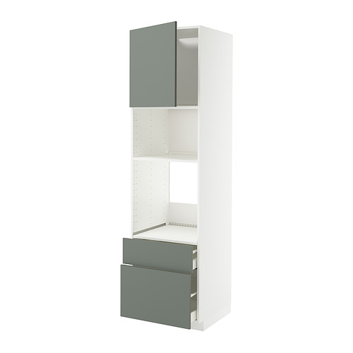 Meuble de cuisine moderne et haut en gris-vert mat avec étagères de rangement et tiroirs.
