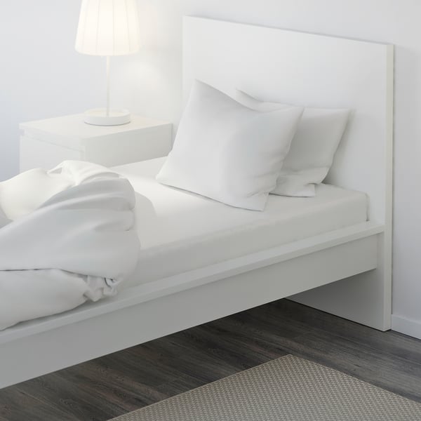 Parure de lit en flanelle blanche confortable, convient à un matelas de 26 cm, chaud et confortable.