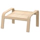 Le repose-pieds POÄNG est une pièce en bois brun clair, de forme rectangulaire, avec des pieds en chêne courbés, conçue pour le confort et la détente.