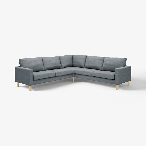 Canapé sectionnel gris moderne en forme de L avec pieds en bois.