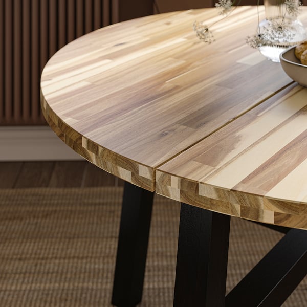 SKOGSTA Table et 4 chaises, acacia/noir/acacia, 120 cm