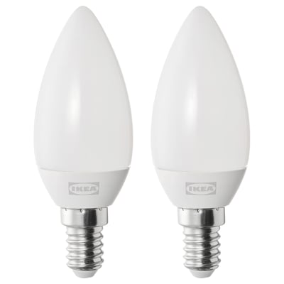 Deux ampoules LED ikea SOLHETTA, blanc chaud, en forme de larme, plastique givré.