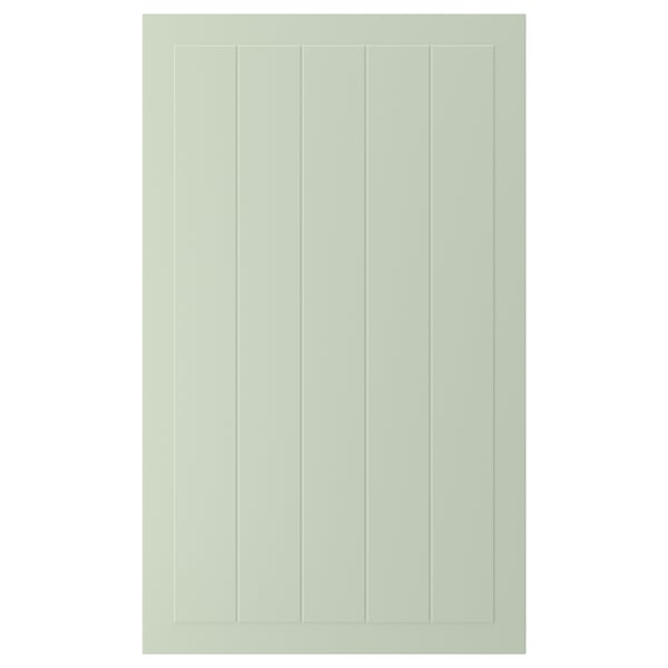 Une porte d’armoire STENSUND verte avec des rainures verticales et une finition lisse.