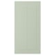 Une porte d’armoire verte STENSUND avec des panneaux rainurés, en panneaux de fibres et peinture polyuréthane, de forme rectangulaire avec un design élégant.