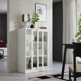 Présentoir d’armoire TONSTAD blanc. Portes en verre, blanc cassé, classique, moderne. Assiettes, verres. Portes coulissantes, design épuré.