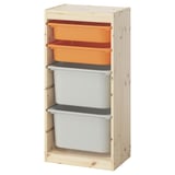 Unité de rangement TROFAST avec bacs orange et blancs, cadre en bois, trois étagères.