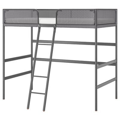Un lit mezzanine gris TUFFING avec un cadre en métal et des panneaux en maille, conçu pour gagner de la place.