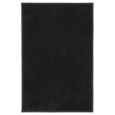 BACKMÅRA zwart rechthoekig vloerkleed, zacht, donzig, gerecycled polyester, latex achterkant.