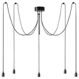 Zwarte moderne plafondhanglamp met 5 verstelbare kabels, waardoor verschillende hoogtes en bogen ontstaan.